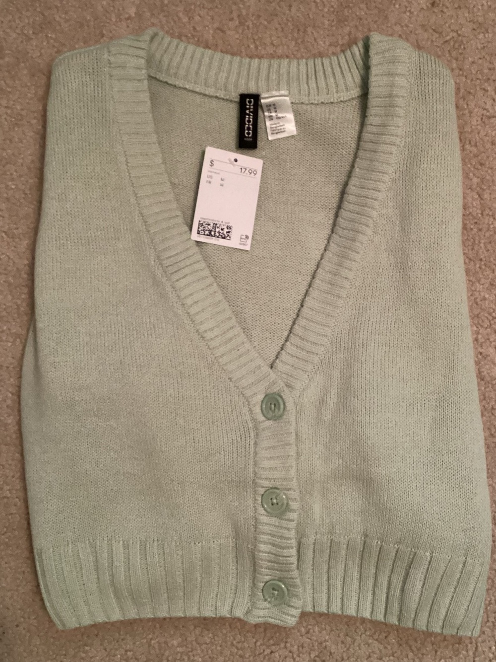 H&M Divided NWT Ladies Crop Light Green Long Sleeve Sweater Size M